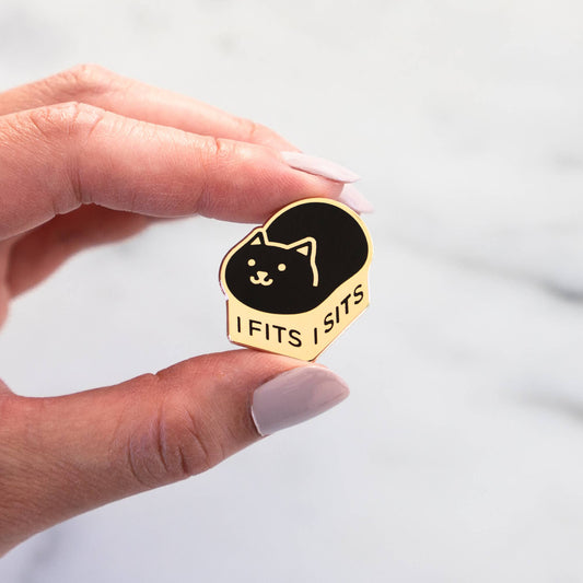 Everyday Olive - I Fits I Sits Pin: Gold/black