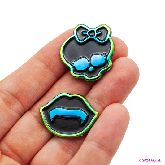 Monster High™ Skullete and Fangs Pin Set (SDCC)