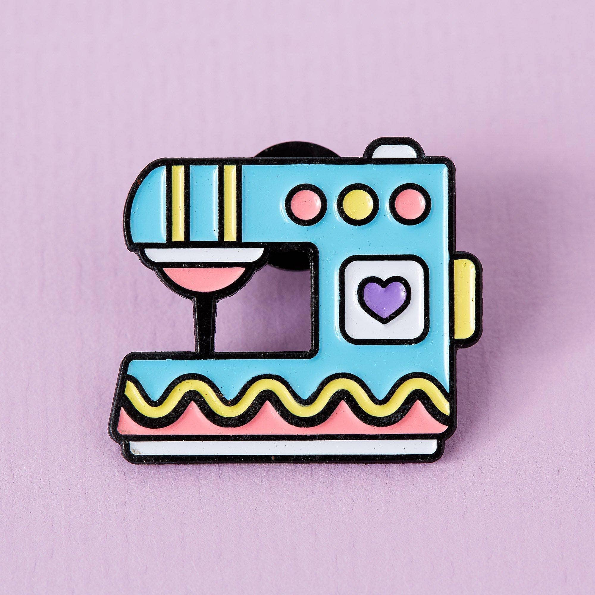 Punky Pins - Sewing Machine Enamel Pin